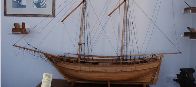 skopelos boat
